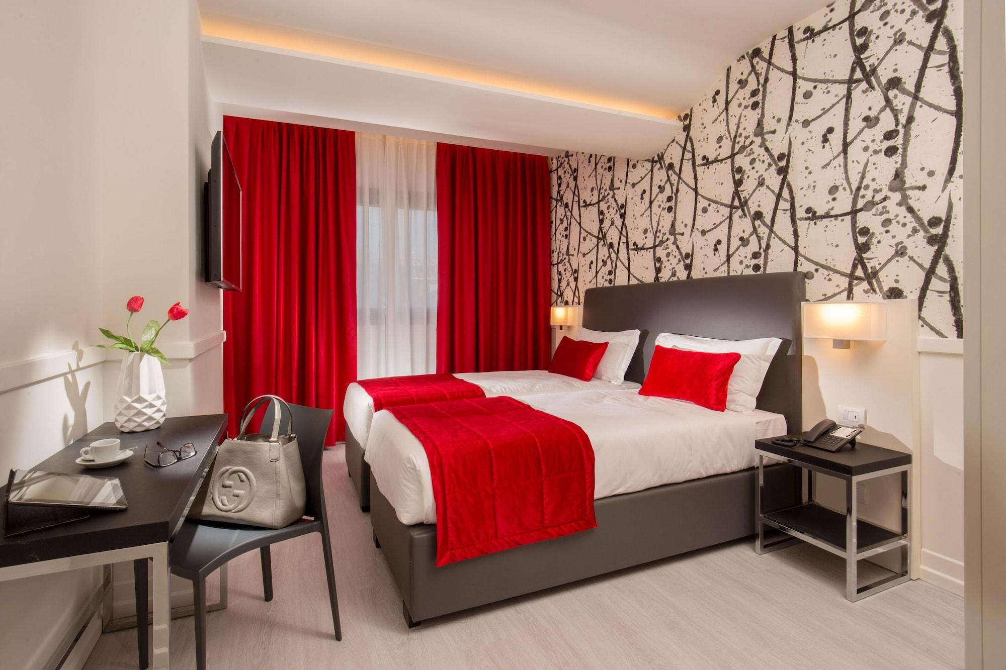 Hotel American Palace Eur Roma Esterno foto