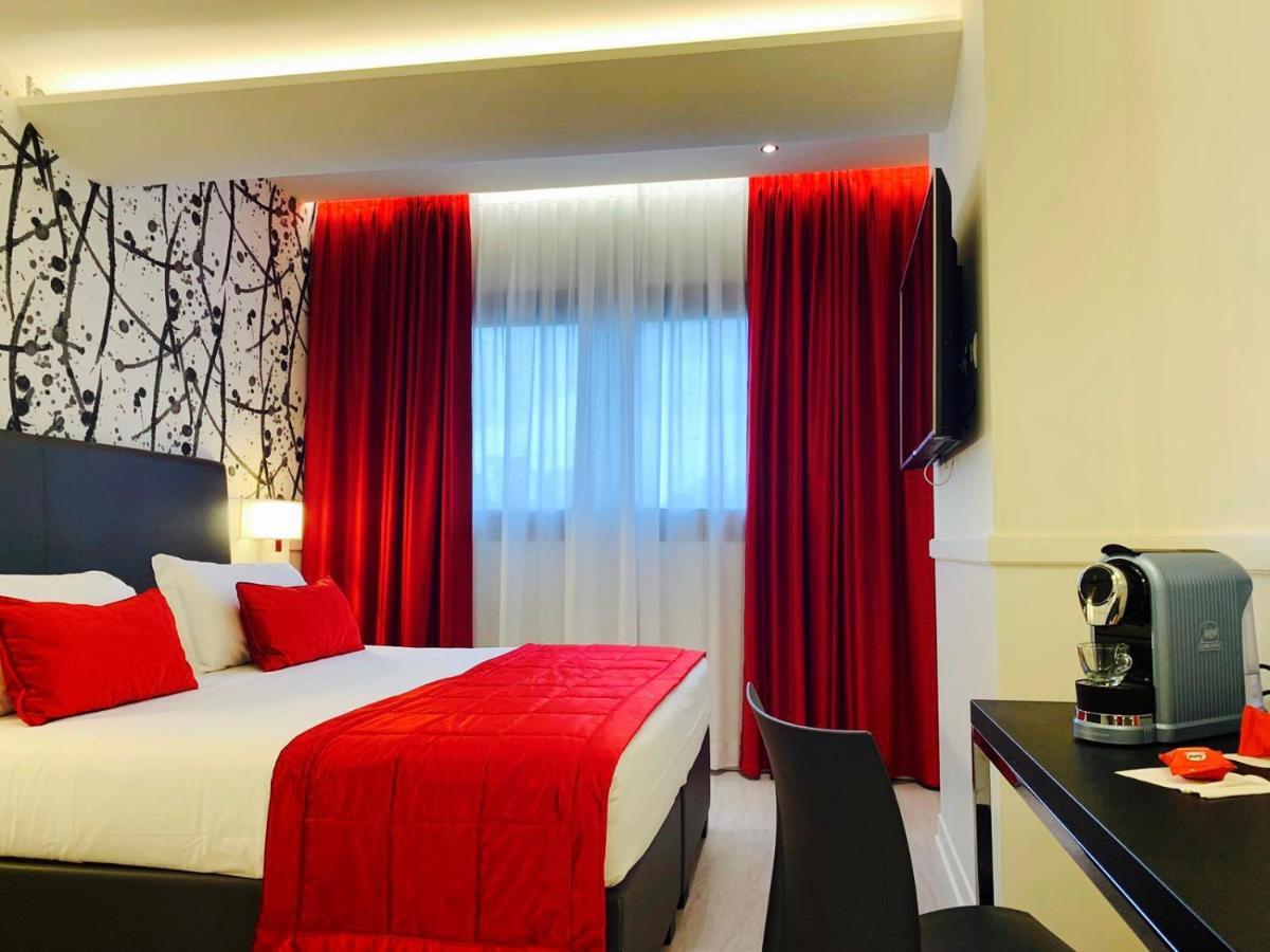 Hotel American Palace Eur Roma Esterno foto